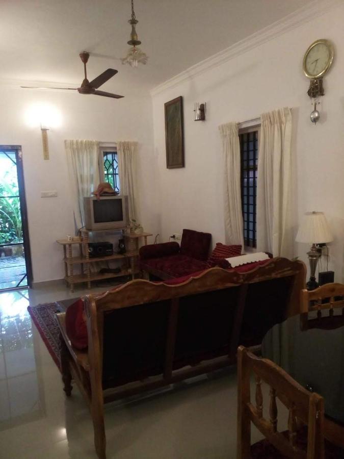 Nathans Holiday Home Kochi Ngoại thất bức ảnh
